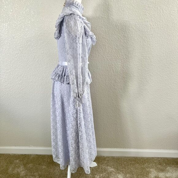 Vintage 70s Long Light Purple Lilac Ruffled Lace Maxi Dress Creations by Aria - Picture 3 of 16